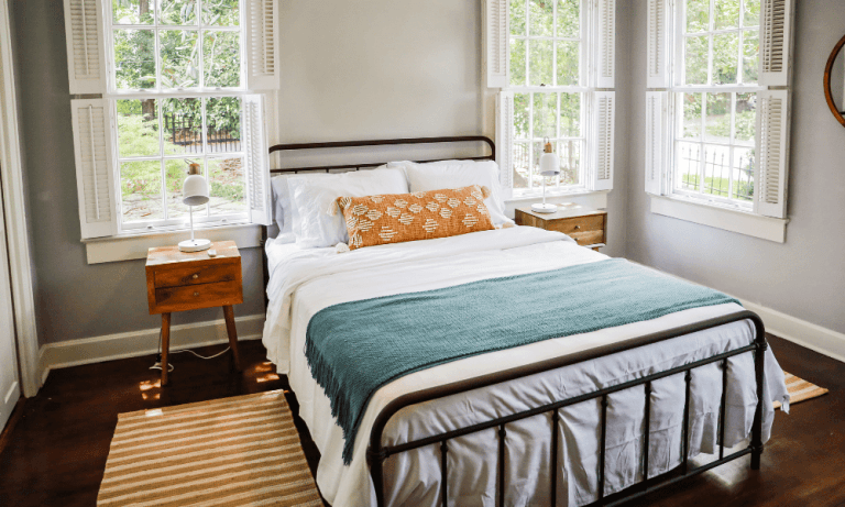 Queen Size Bed Frame Size Guide: Will It Fit in Your Room?